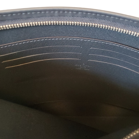 Limited edition Louis Vuitton x Chapman Brothers Pochette  LV #M66649 - Picture 14 of 15